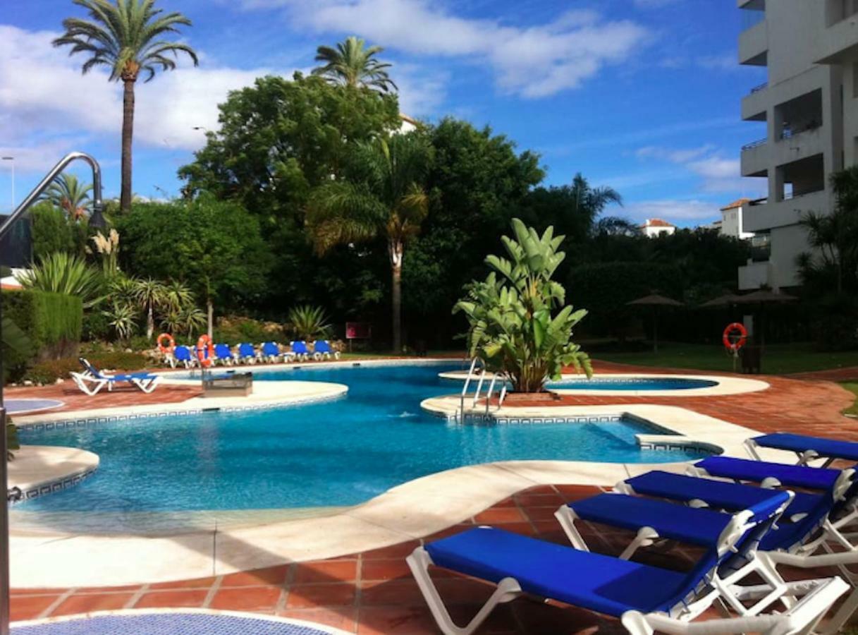 Apartament Puerto Banus With Private Garden Marbella Zewnętrze zdjęcie