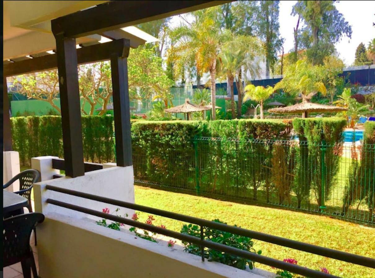 Apartament Puerto Banus With Private Garden Marbella Zewnętrze zdjęcie